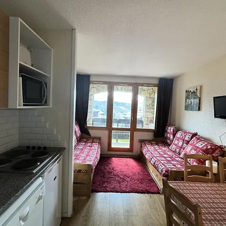 Andromede - 2 Pieces Pour 5 Personnes 03 Macot-la-Plagne